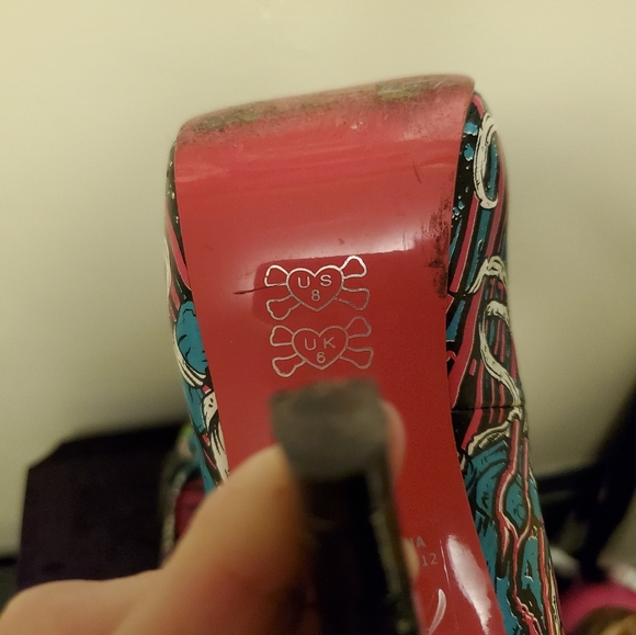 Iron fist pumps - Picture 3 of 7